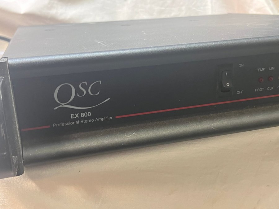 QSC EX 800