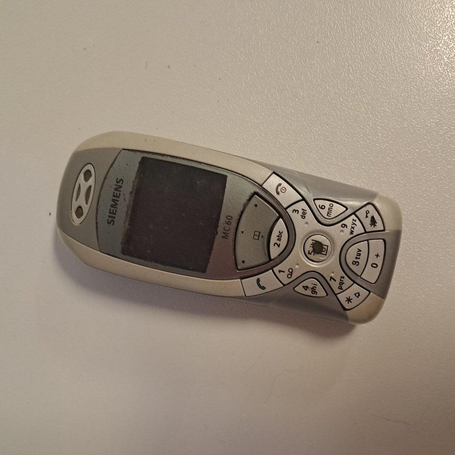 Broken old siemens phone from early 2000