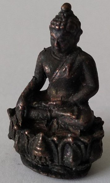 Originale miniature buddhistiske statuetter - i alt 7 stk