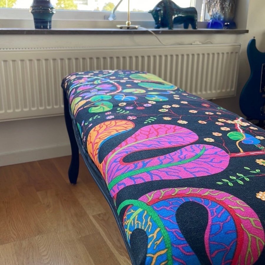 Vintage Långt Trä Pall Sittbänk Textil Josef Frank Svart Teheran