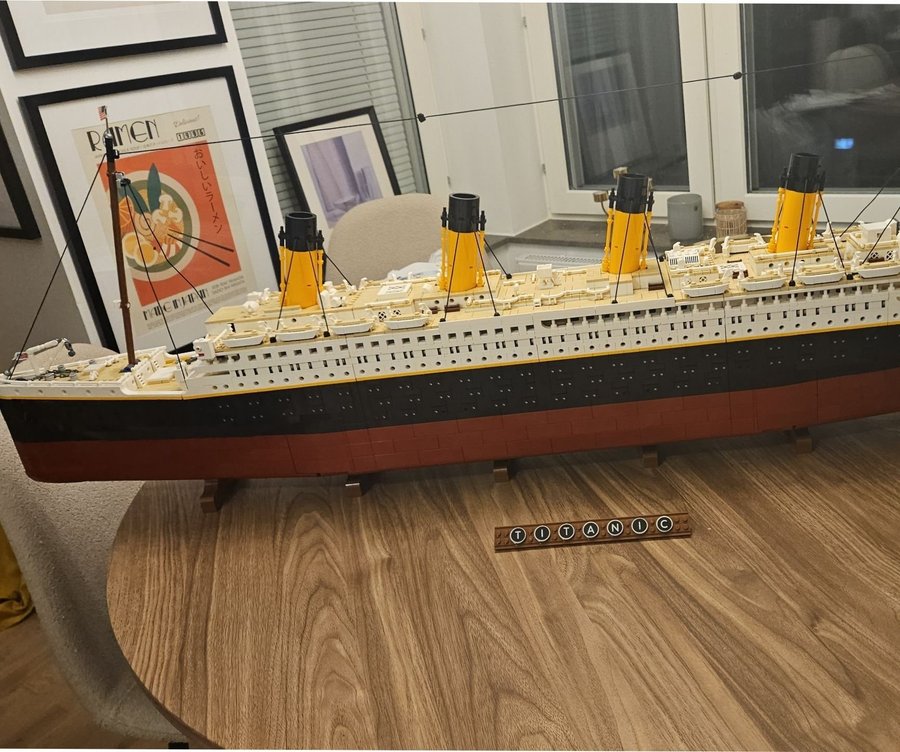 Lego Titanic