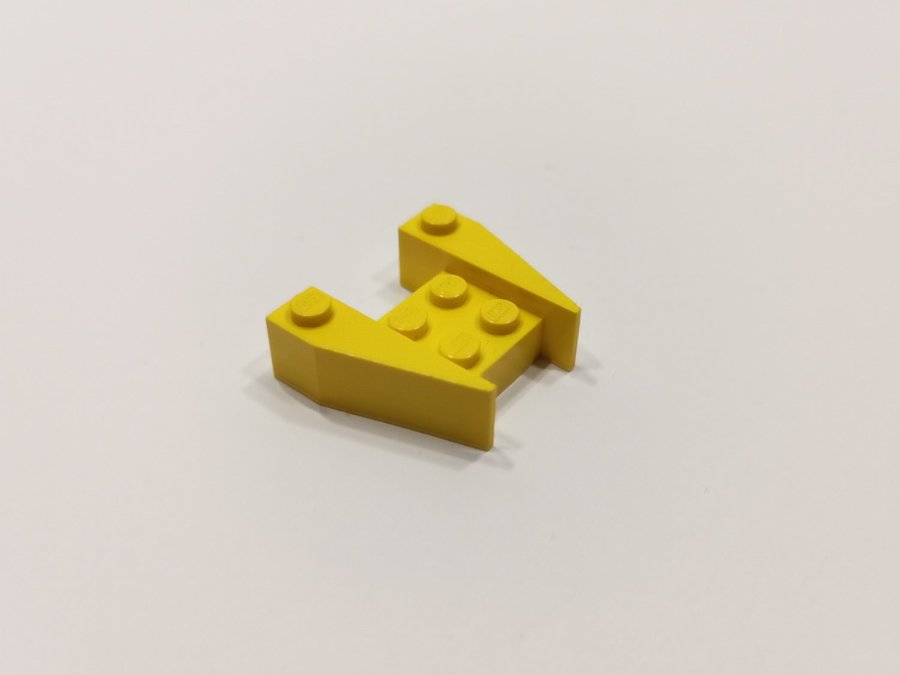 Lego - wedge - vinklad - 3 1/2x4 - part 2399 - gul