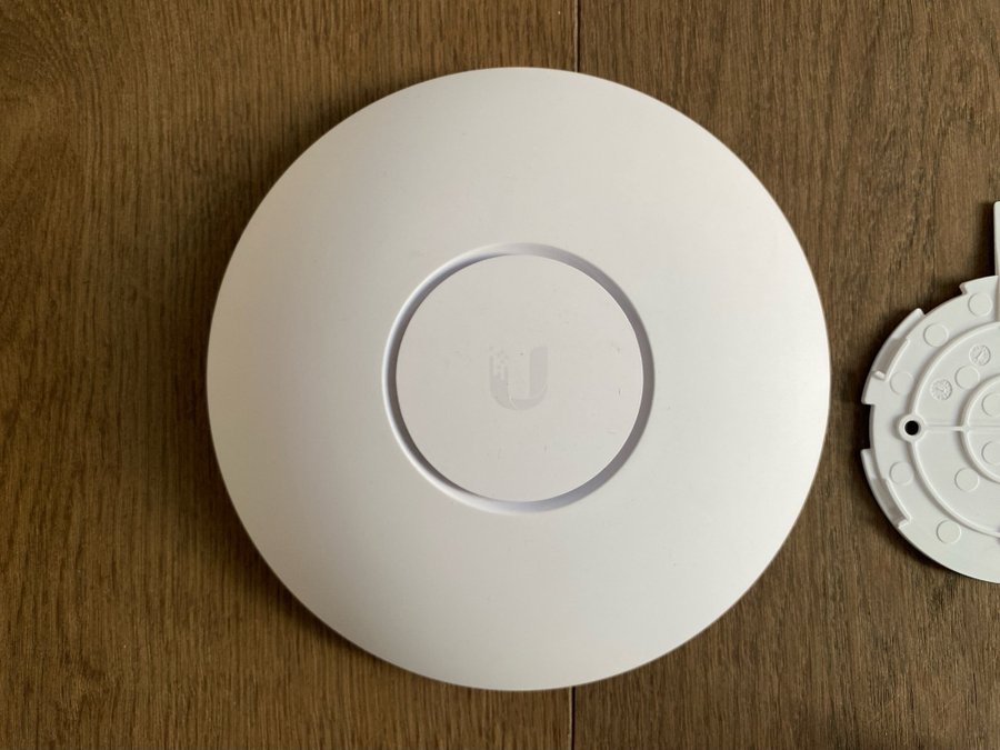 Ubiquiti UniFi AP AC LR