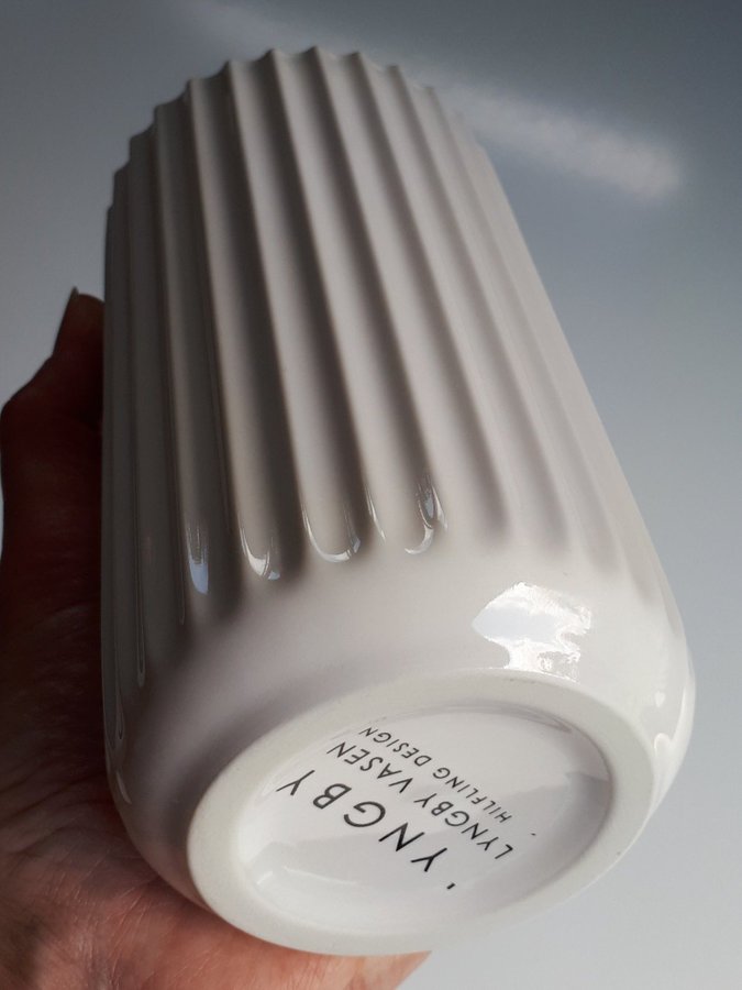 Unused LYNGBY Porcelæn Vase by Hilfling Design 15cm Porslin Vas Porslinsvaser