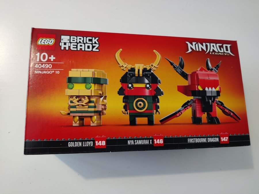 LEGO 40490 Ninjago 10 Anniversary Brickheads