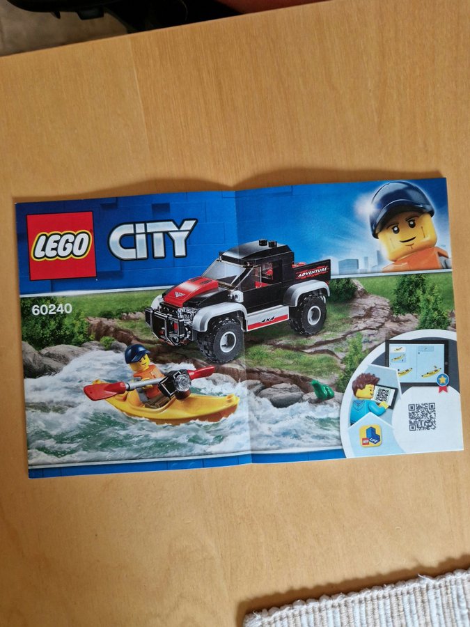 LEGO City 60240 Kayak Adventure