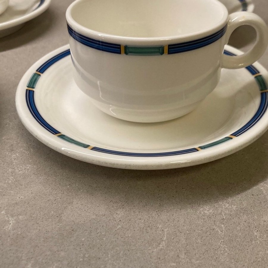 4 st KAFFEKOPPAR / tekoppar MED FAT VIEUX LUXEMBURG ADRIANA FRÅN VILLEROY BOCH .