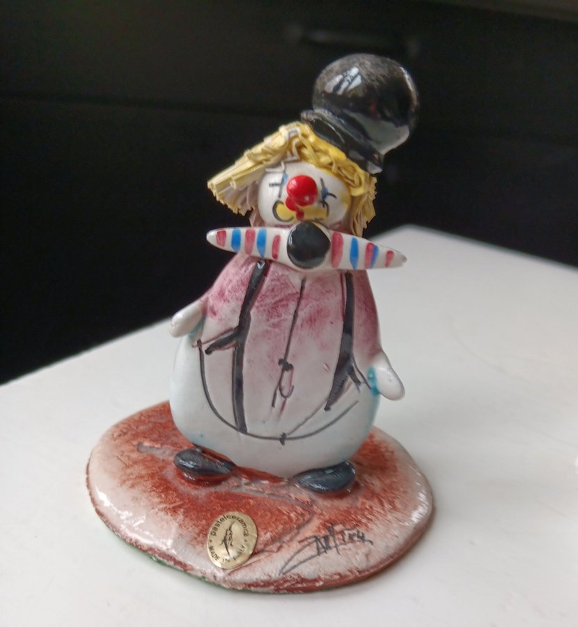 Figurin, clown, Italien, Pastelceramica, Zampiva, signerad, etikettmärkt