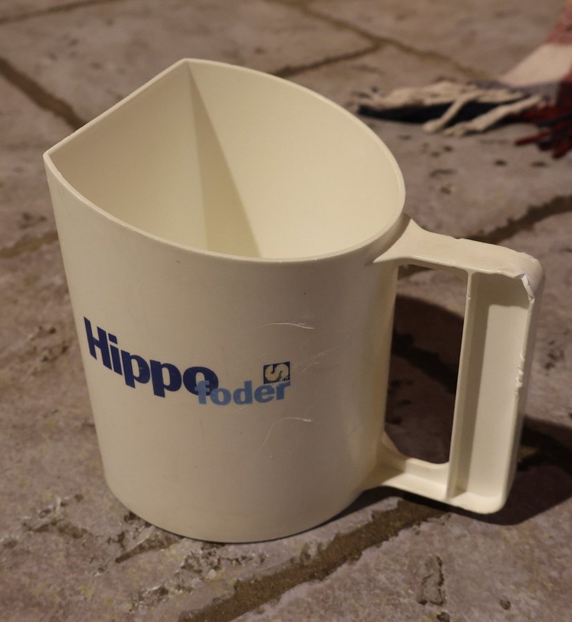 Hippo Foder Mätkopp