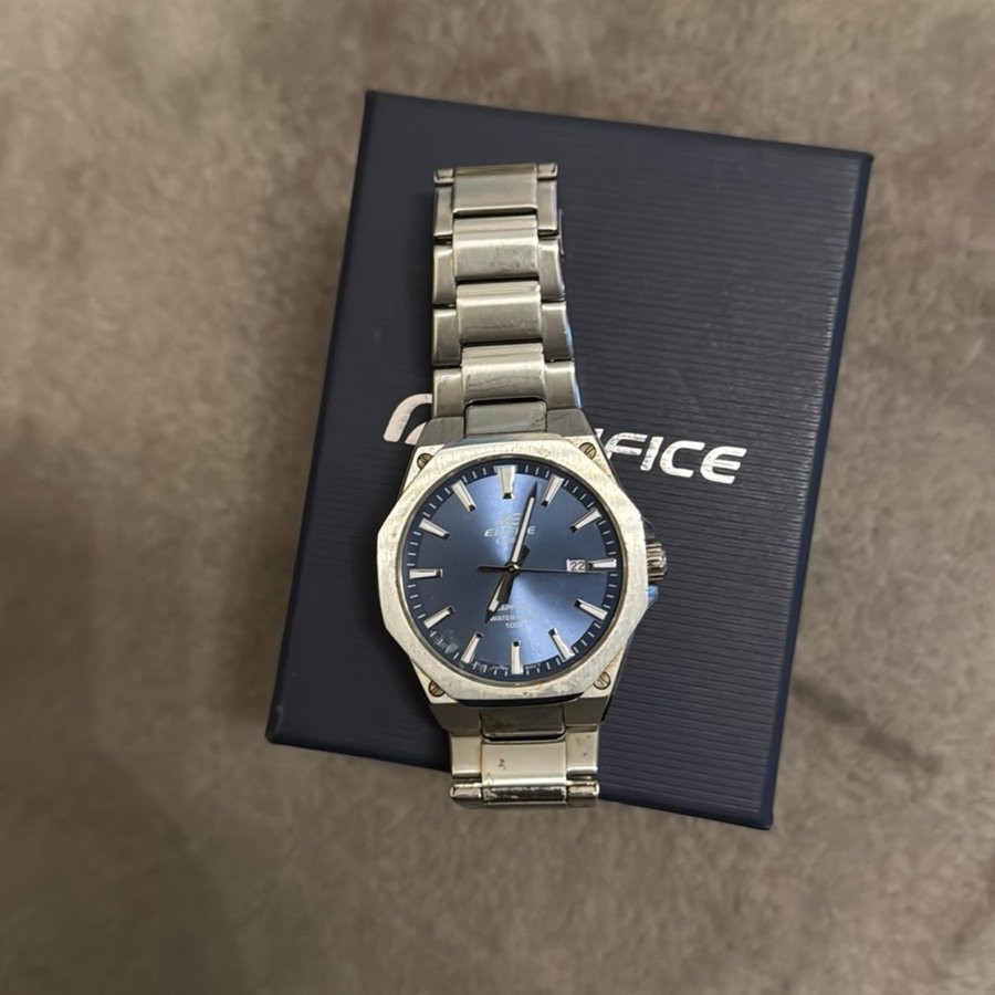 Casio Edifice Herrarmbandsur