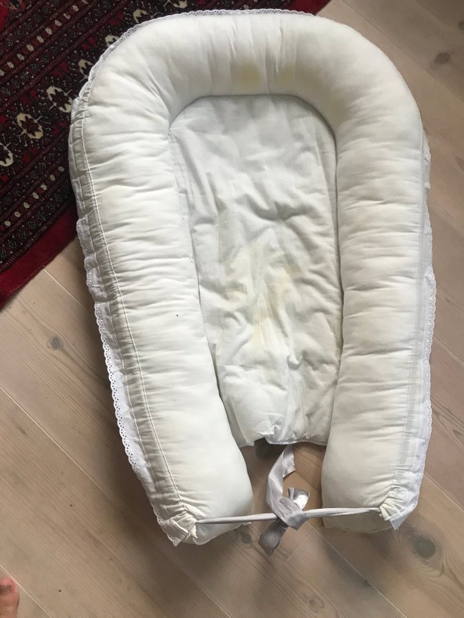 BABYNEST