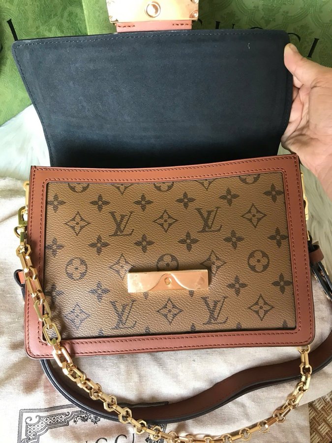 Louis Vuitton Dauphine MM