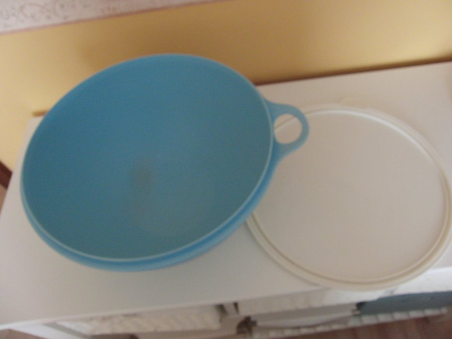 Tupperware Skål med Lock 7.5L