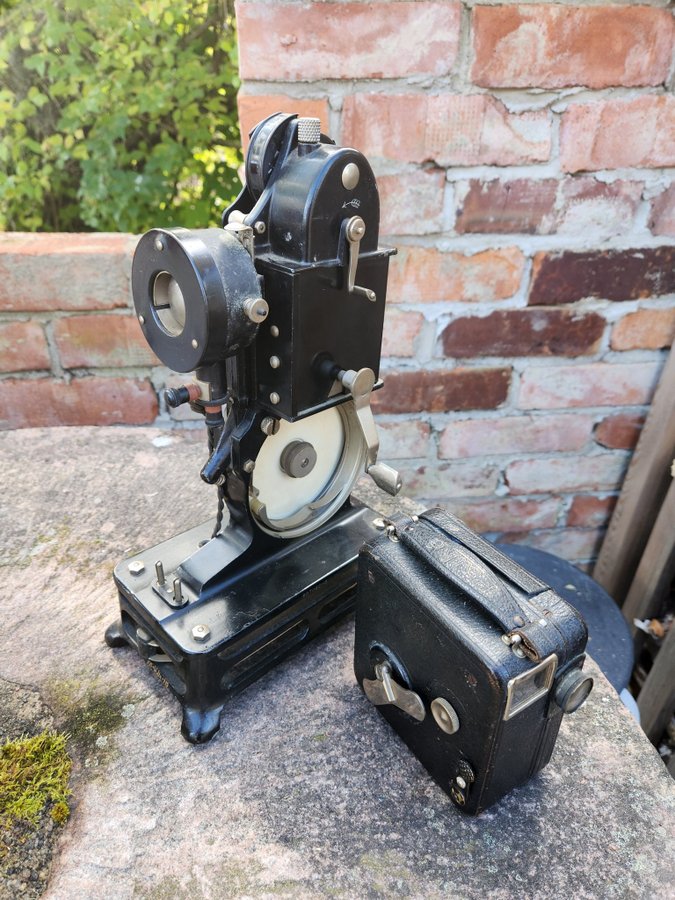 Pathé Baby Filmkamera o Pathe' Baby smalfilmsprojektor 1920-tal