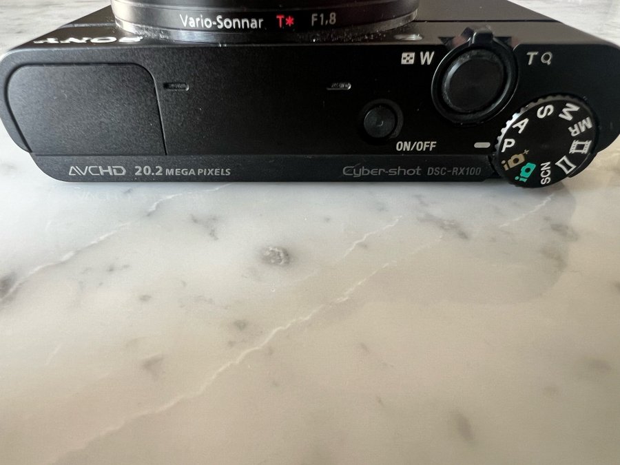 Sony Cyber-shot DSC-RX100