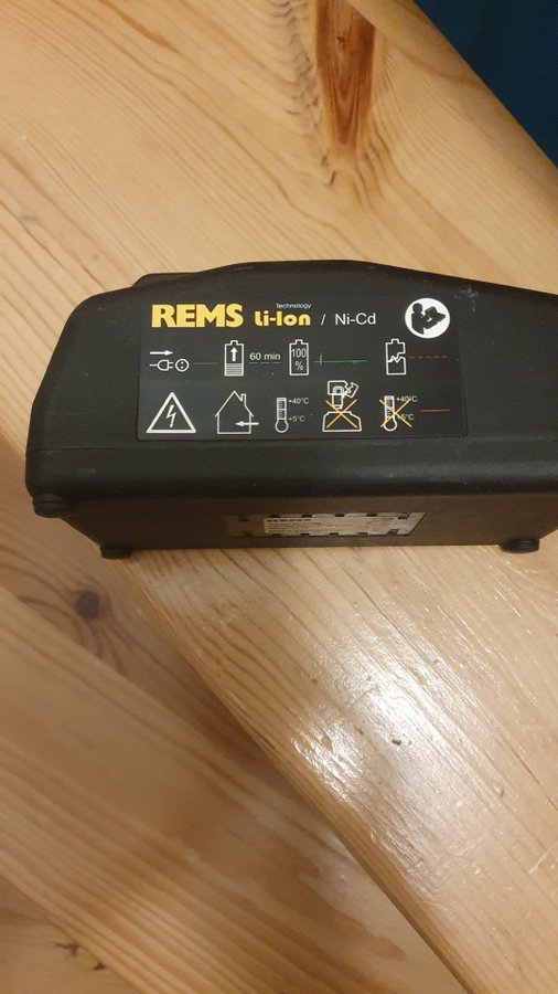 REMS Snabbladdare LI-ION/NI-CD, 10-18V