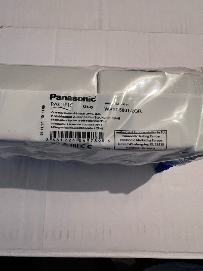 Panasonic Kombinationsuttag IP54