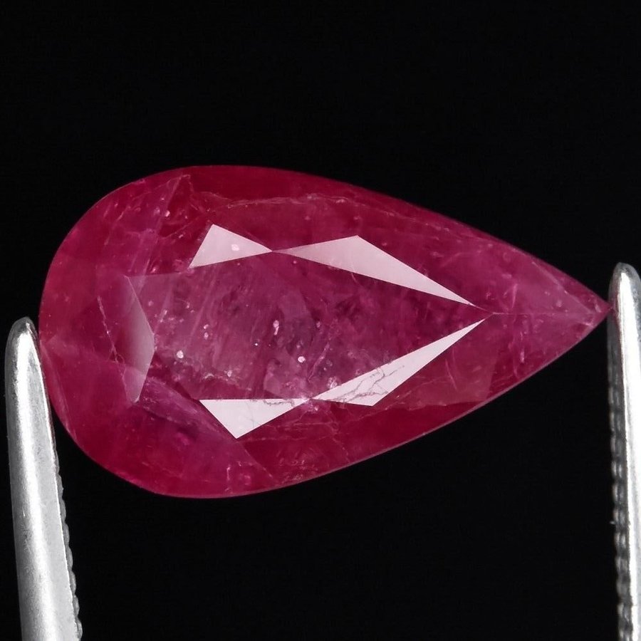 Ruby 2.92ct.