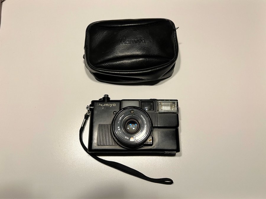 Mamiya 135 EF 35 mm point and shoot camera 38mm f/2.8 Prime Lens