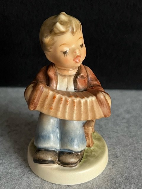 Hummel figur nr: 857 4/0