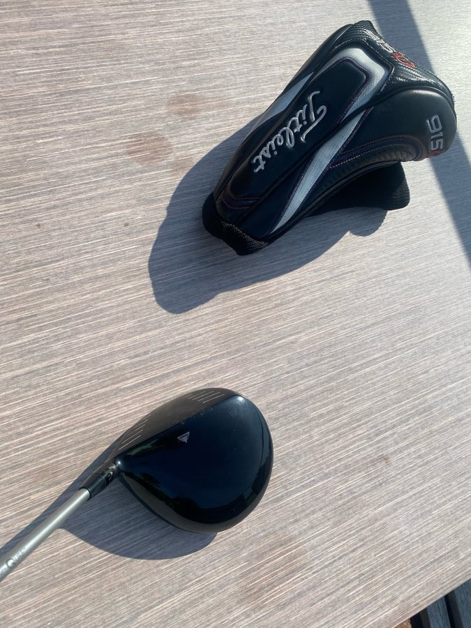 Titleist 915D2 Driver 105° med Diamana D+70 skaft