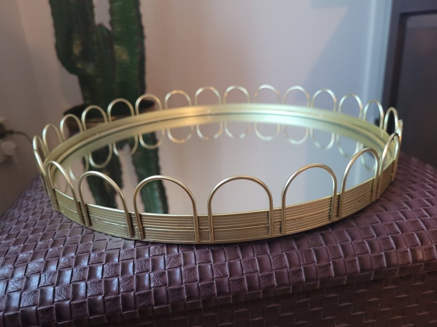 Rund spegelbricka arch serving tray mirror 32 cm.