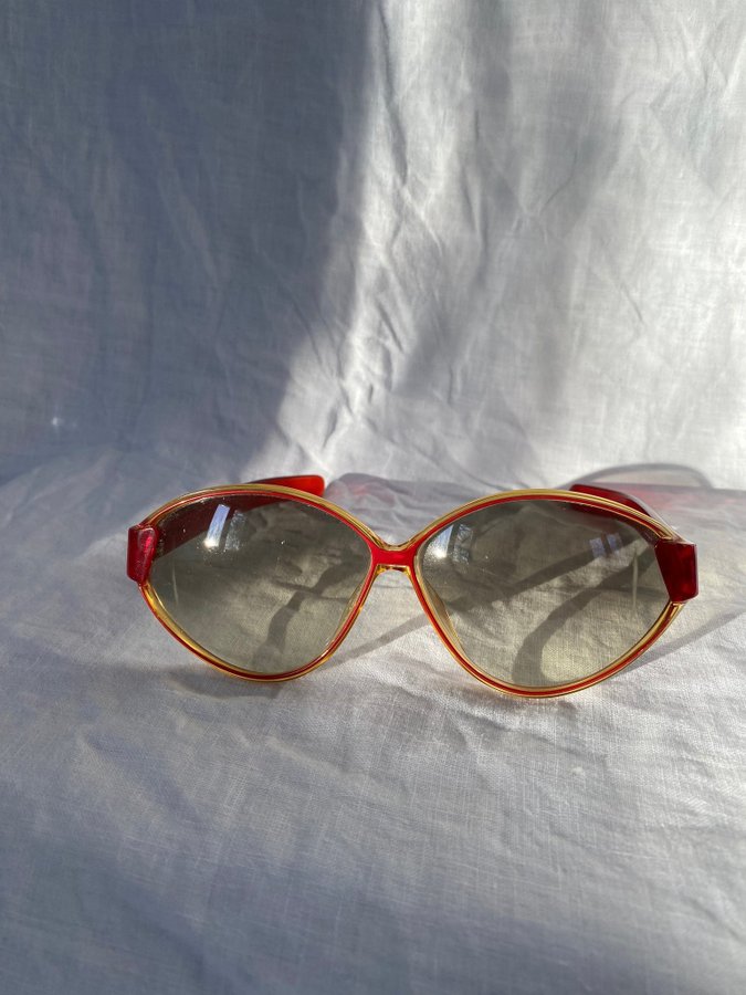 Vintage 70s Playboy sunglasses solglasögon 4558 röd