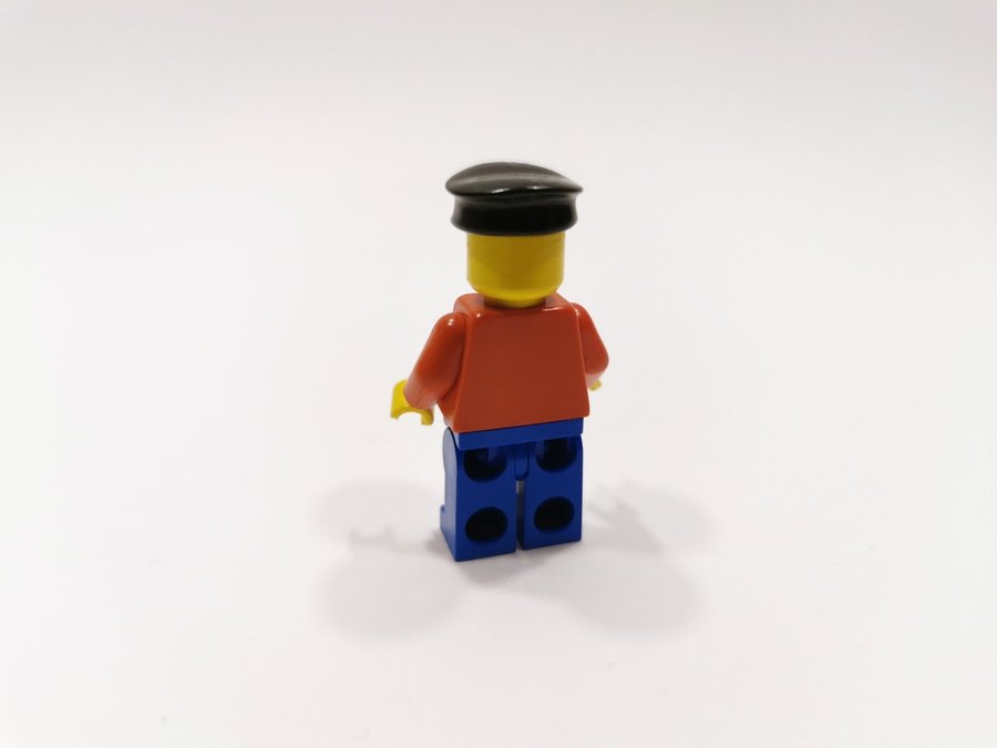 Lego - minifigur - stad - city - jacka - röd