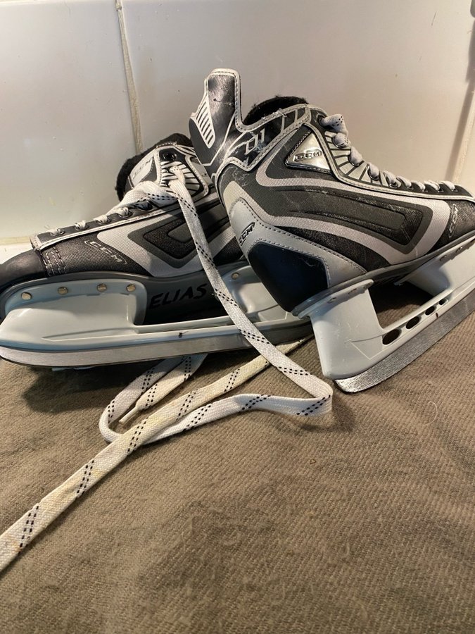 CCM Performance Ishockey Skridskor Storlek 38