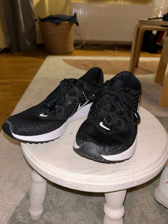 Nike React Running Skor Svart Storlek 38