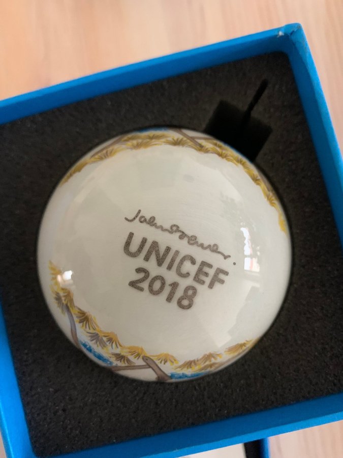 Handmålad Julkula UNICEF 2018