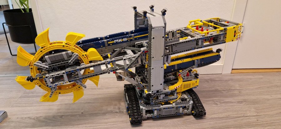 Lego Technic 42055 Bucket wheel excavator