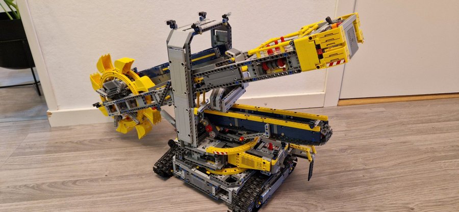 Lego Technic 42055 Bucket wheel excavator