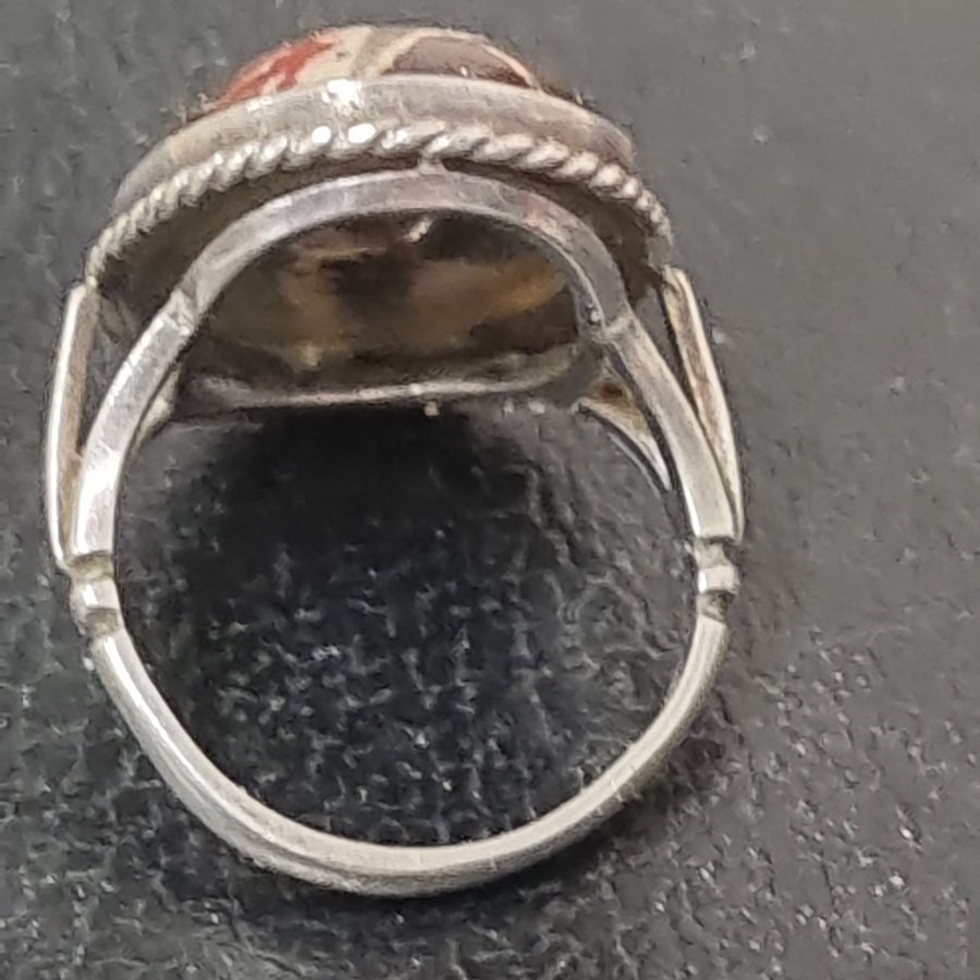 Vintage silver ring med snygg sten (sterling silver)