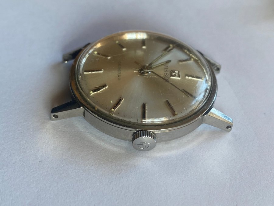 Tissot Seastar Vintage Armbandsur, fungerar men kan stanna. Kronans sitter löst