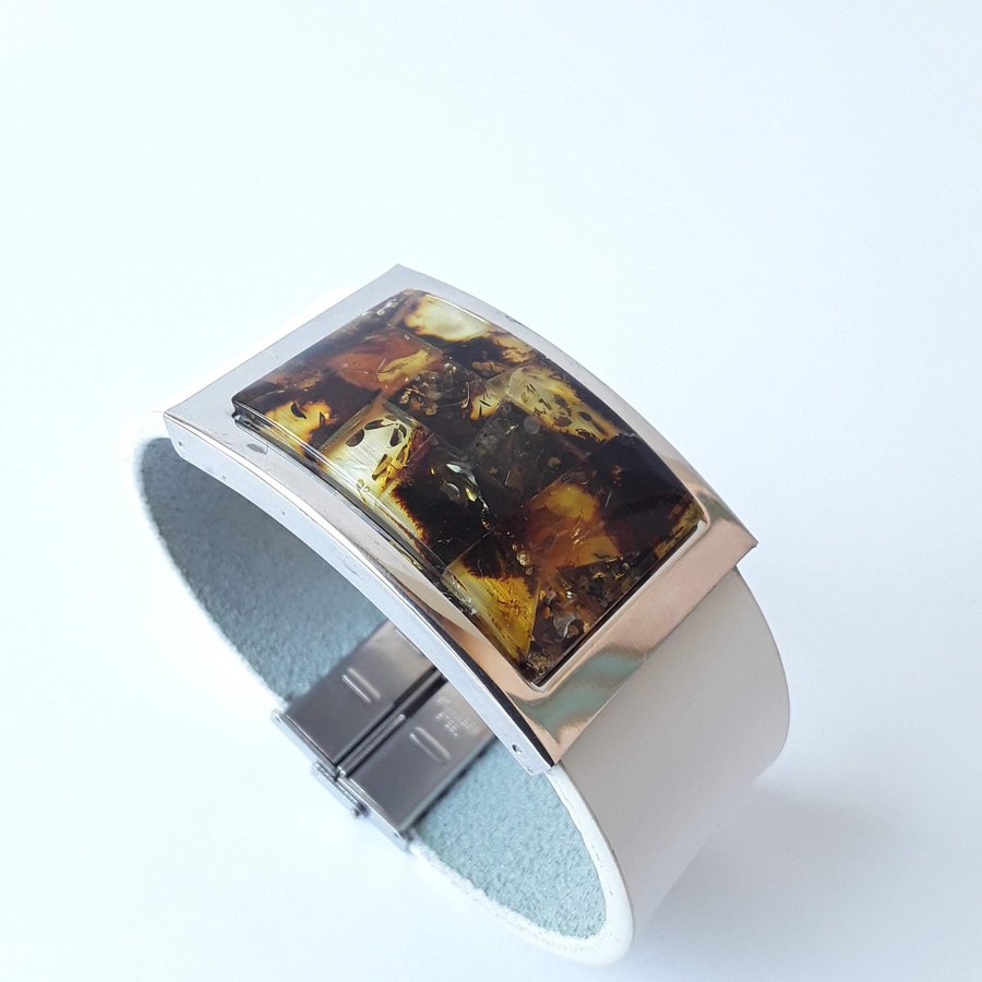 Baltic amber and white leather bracelet Unisex natural leather and gem bracelet