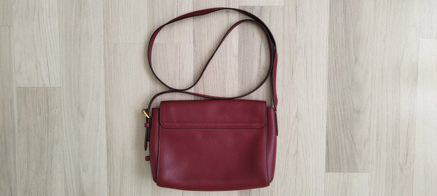 Marc Jacobs leather crossbody bag