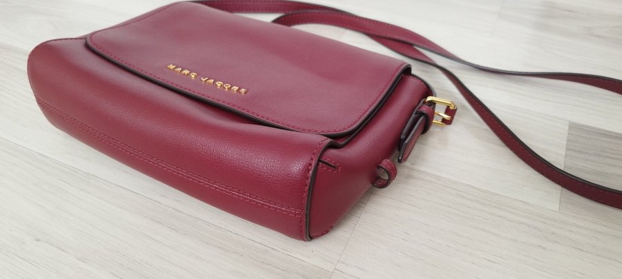 Marc Jacobs leather crossbody bag