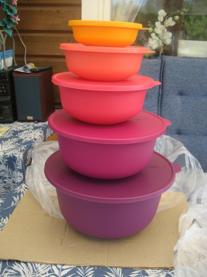 Tupperware - Aloha skål-set (7,5 L, 4 L, 2 L, 1 L, 450ml) **Ny**