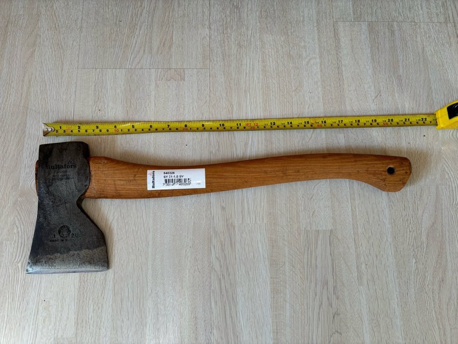 Hultafors Snickaryxa vikt ca 14kg