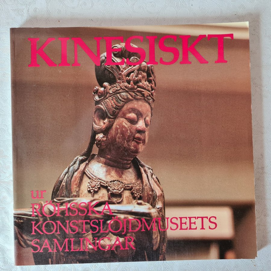 Kinesiskt ur Röhska Konsthantverksmuseets samlingar