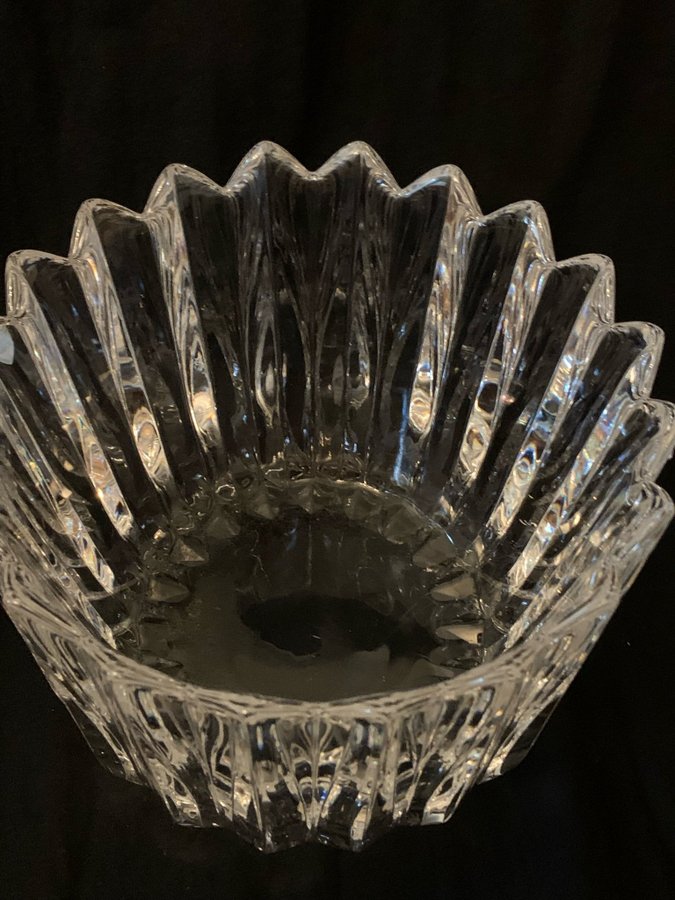 Orrefors art glass Fleur skål 17/22 cm