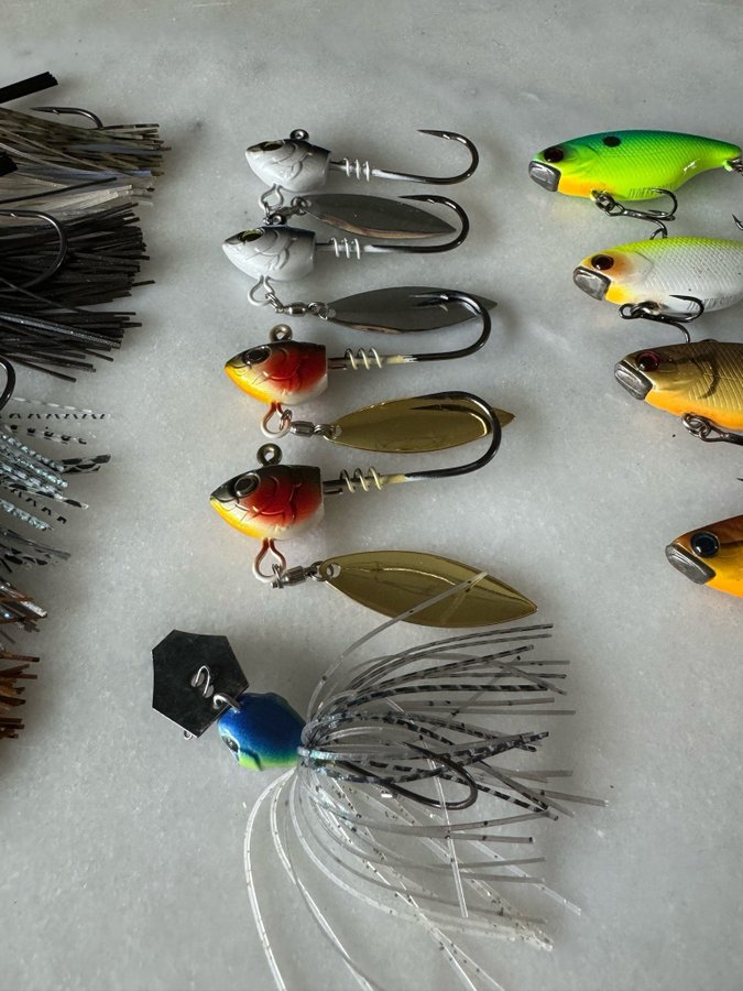 Lipless crankbaits Swimjigs Underspins - Jackall Imakatsu Noike