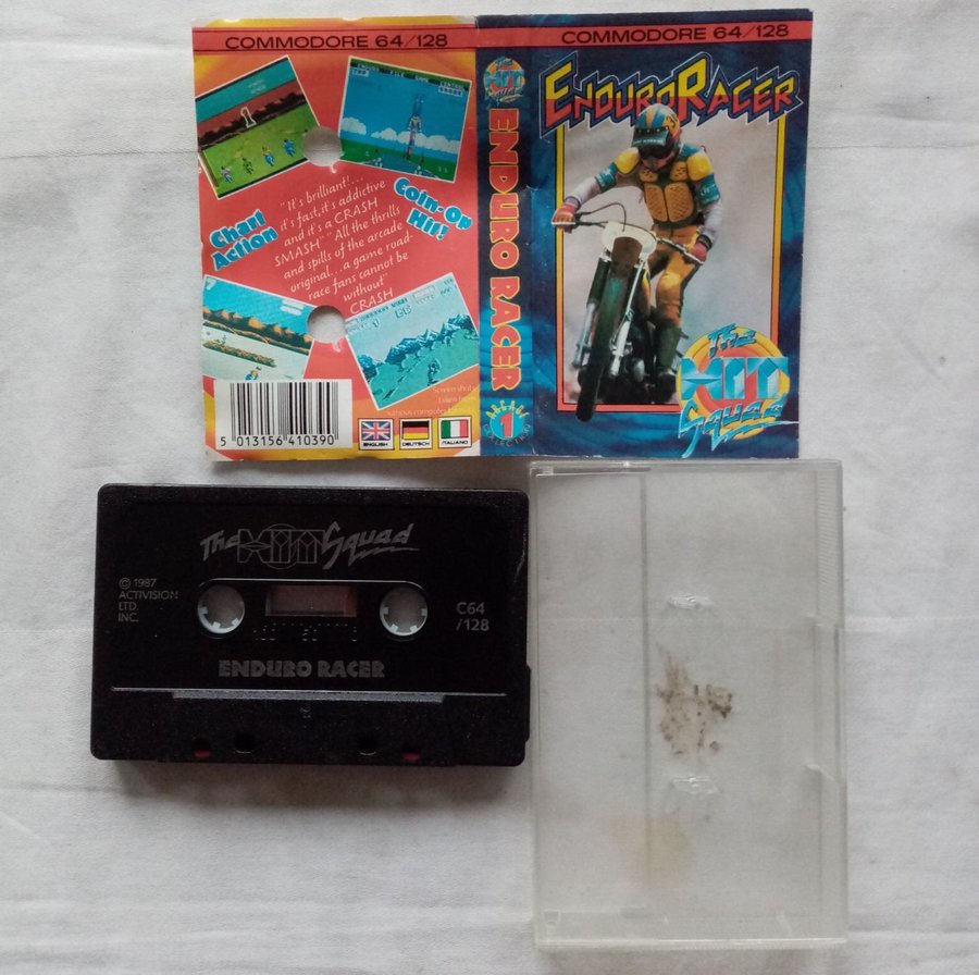 Enduro Racer (The Hit Squad) ->TESTAD<- Commodore 64 / C64 Spel