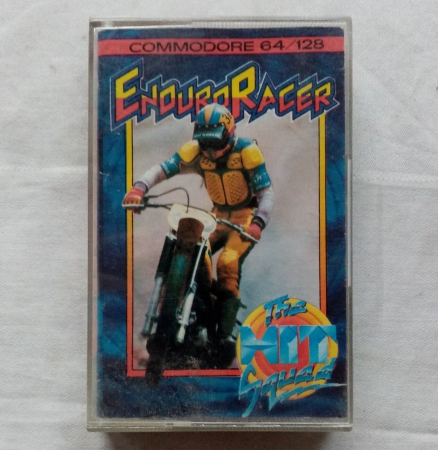 Enduro Racer (The Hit Squad) ->TESTAD<- Commodore 64 / C64 Spel