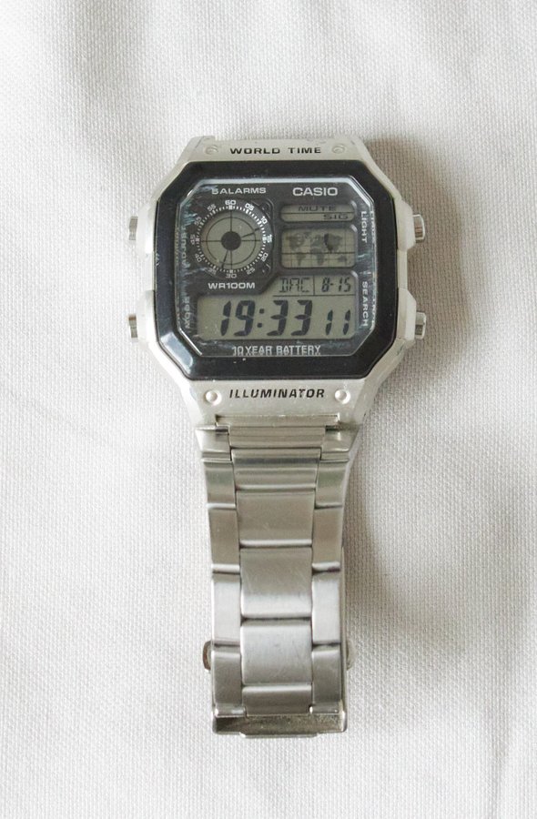 Casio Illuminator Armbandsur