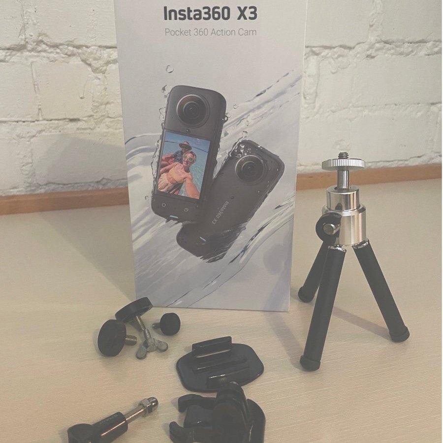 Oöppnad Insta360 X3 + Peak Design väska och diverse kameratillbehör