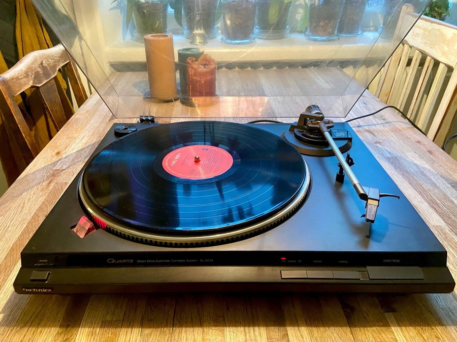 Technics SL-QD33 Skivspelare