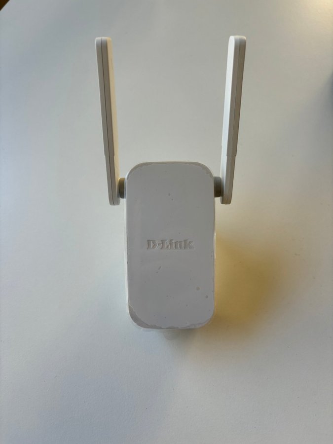 D-Link Wi-Fi Range Extender