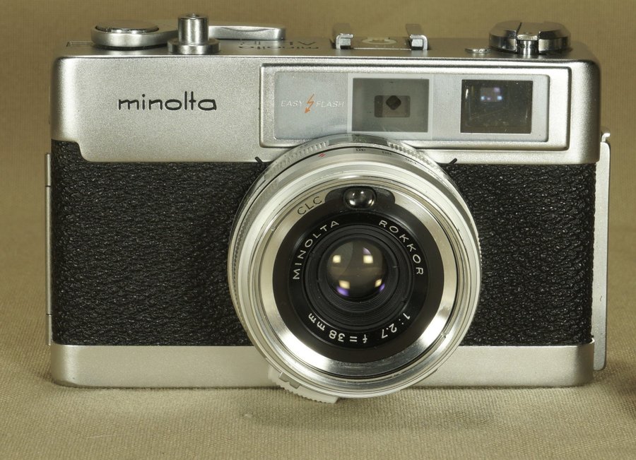 Minolta AL-F mätsökarkamera